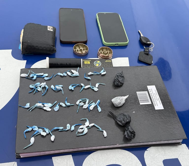 Quedaron detenidos tras el control policial.