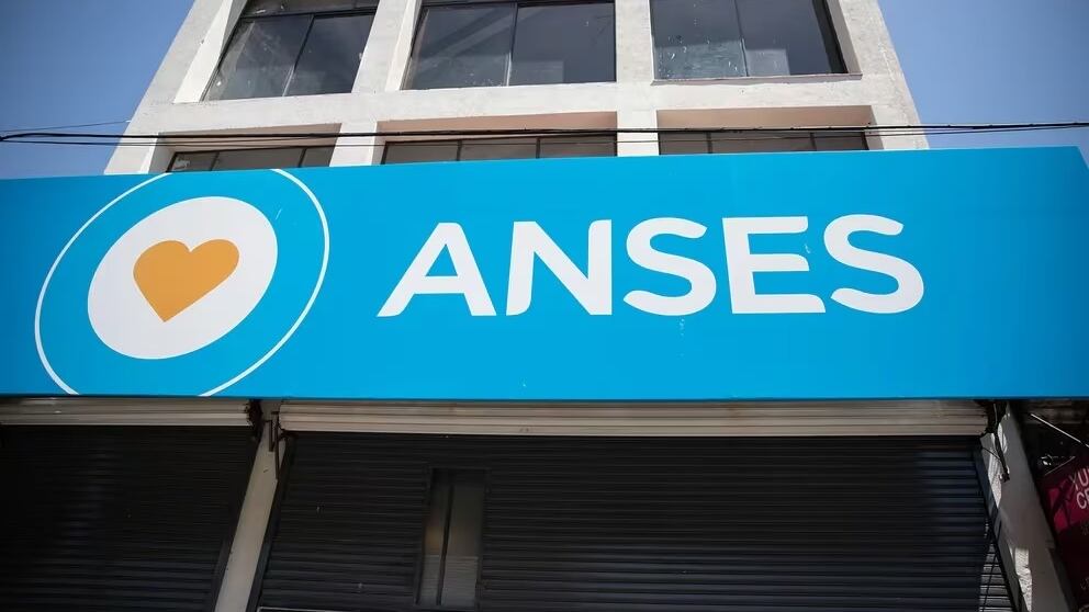 Quedó establecido el calendario de pago de Anses para lo que resta del año.