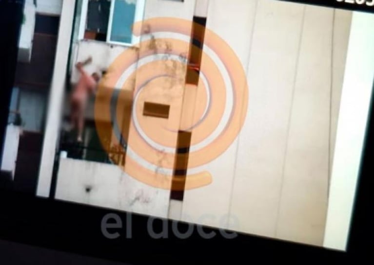Quiso escapar desnudo y cayó desde un sexto piso en el centro de Córdoba: está grave