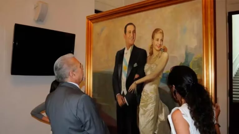 Quitaron el cuadro de Perón y Evita de Casa Rosada y analizan reemplazarlo por uno de Messi