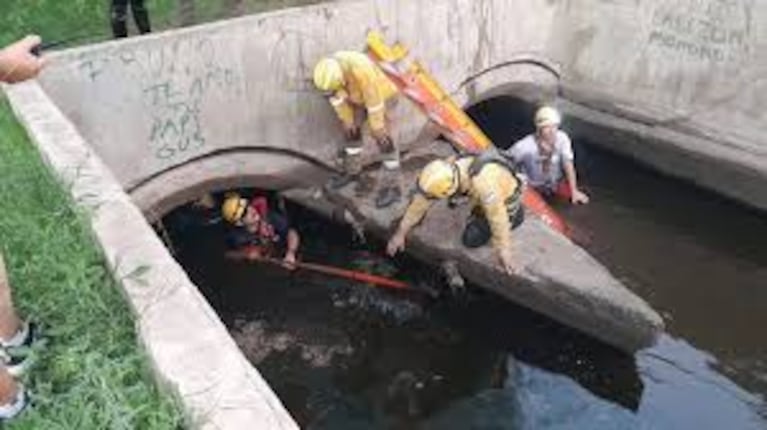 Rastrillaje del hombre buscado en Villa Dolores.