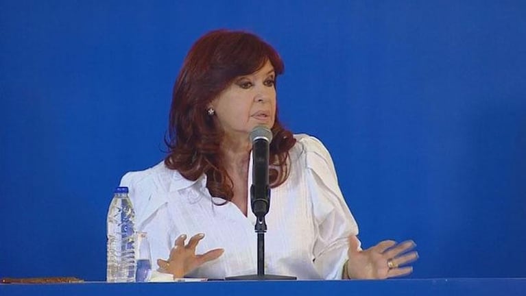 Reapareció Cristina Kirchner: "Al partido judicial le sirvo de acusada, no de víctima"