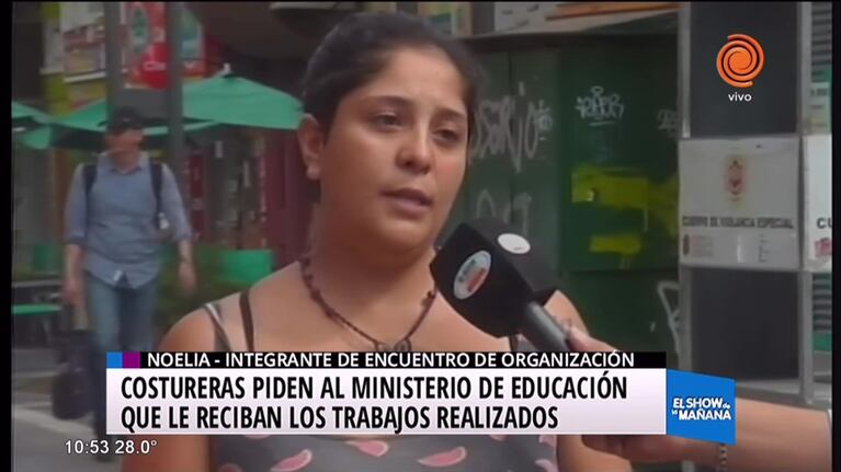 Reclamo de costureras al Ministerio de Educación