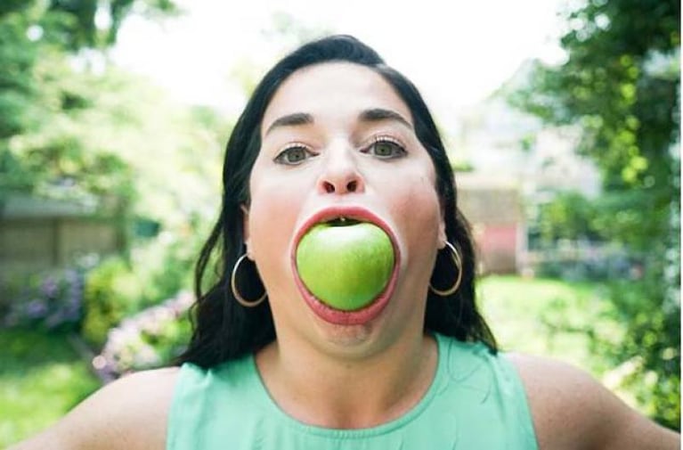 Récord Guiness: la mujer con la boca más grande