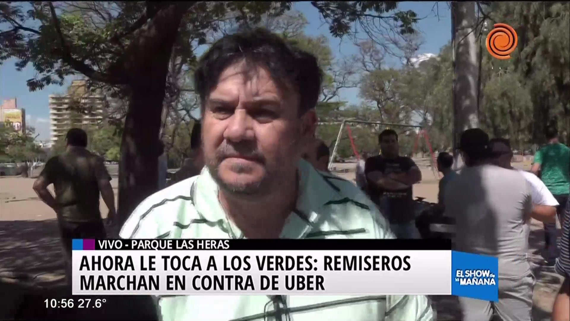 Remiseros marchan en contra de Uber