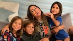 Remontaron las vacaciones de Cinthia Fernández y sus hijas. 