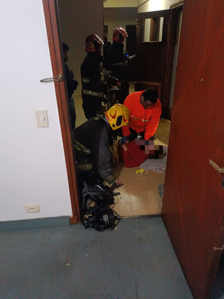Rescate en barrio Alberdi.