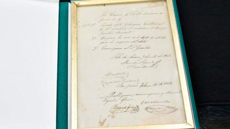 Restitución de un documento histórico a la Provincia de San Juan