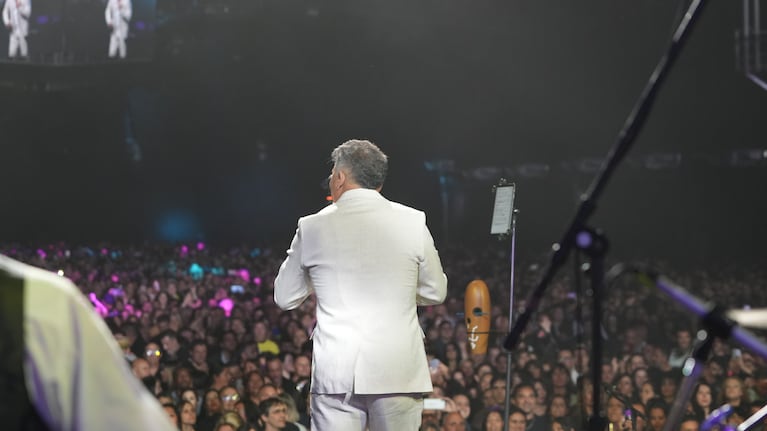 Resumen de lo que fueron las primeras dos noches de La Barra, con 7.500 personas, 40 canciones y artistas invitados.