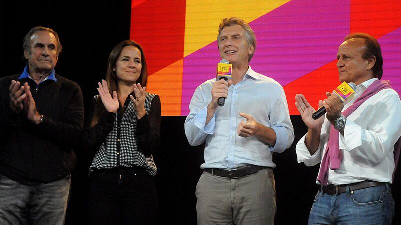 Reutemann junto a Macri y Miguel Del Sel