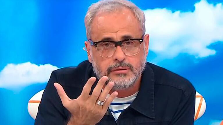 Rial descansa en Estados Unidos y habla de sus exparejas.