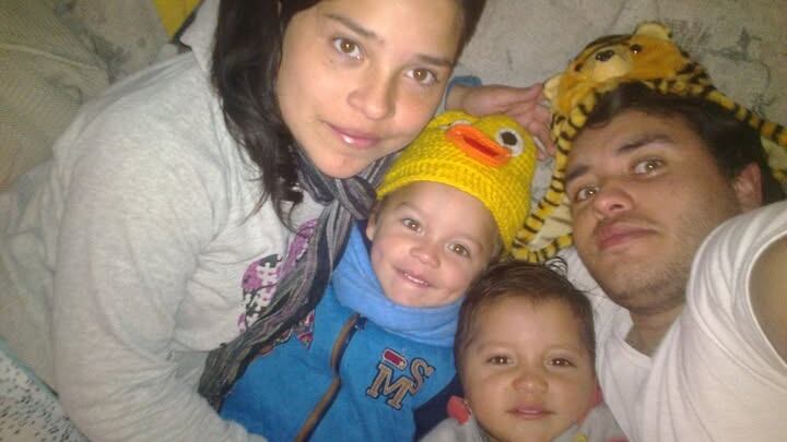 Ricardo, Anabela y sus dos hijos mayores.