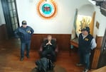 Ricardo Jaime en el edificio de la Policía Federal de Córdoba.