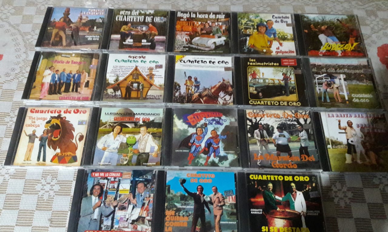 Ricardo tiene más de tres mil discos, de todas las bandas de cuarteto.