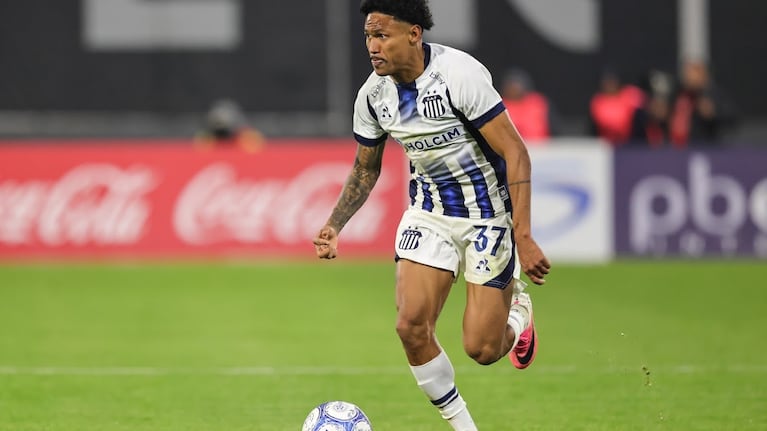 Rick uno de los posibles titulares en Mendoza.