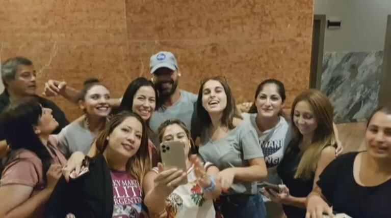 Ricky Martin en Córdoba: una fan se alojó en el mismo hotel para conocerlo