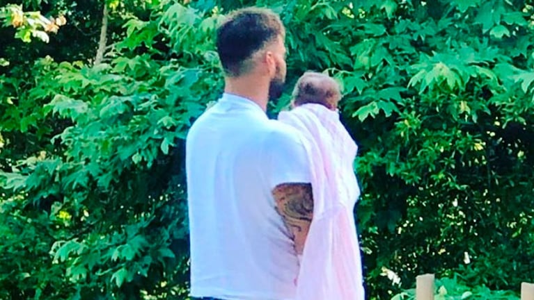 Ricky Martin junto con su hija, Lucía. 