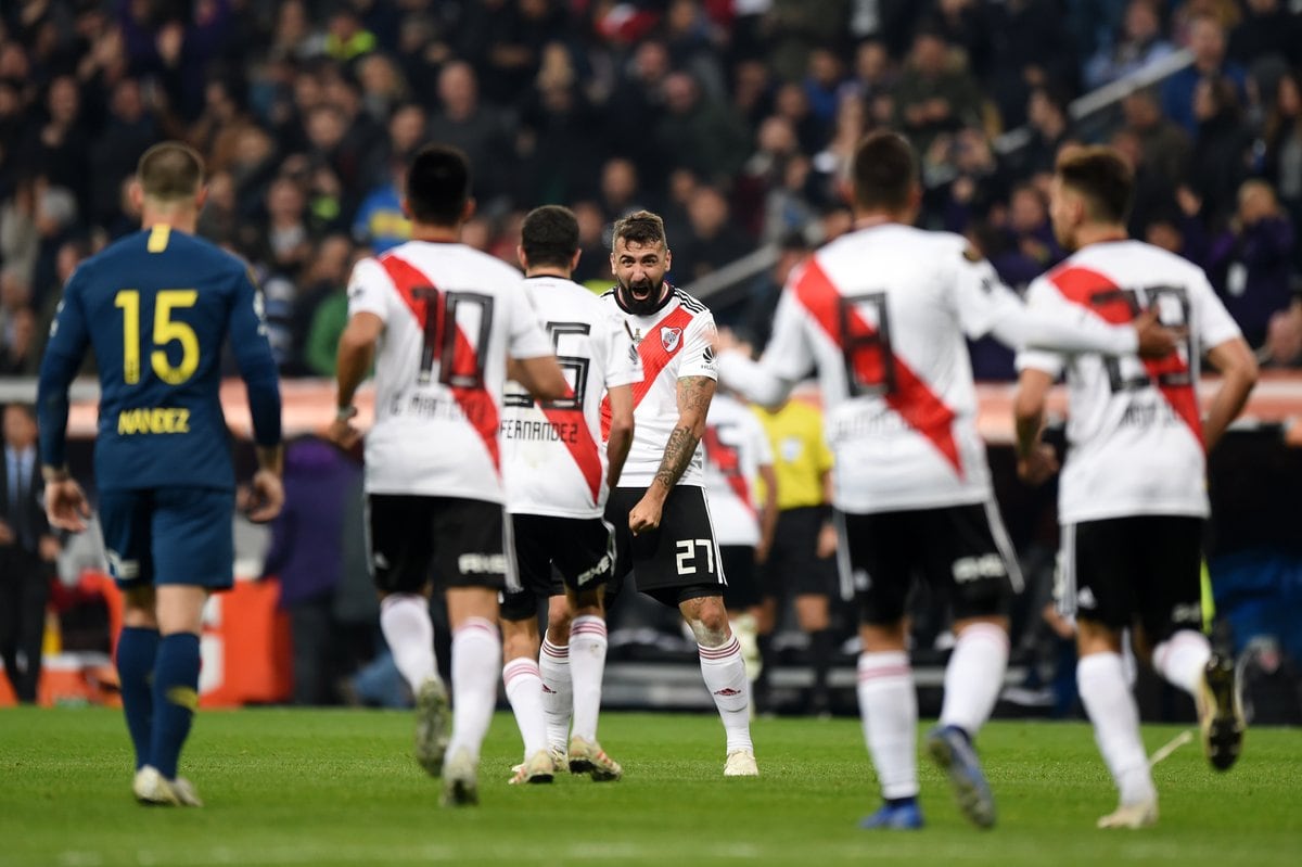 River se impuso con claridad y festejó en el Bernabéu.