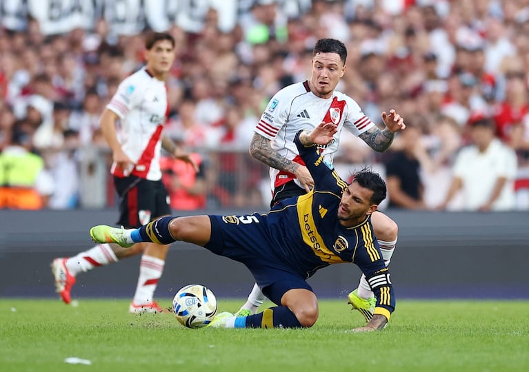 River y Boca chocan en el Monumental en una nueva edición del Superclásico.