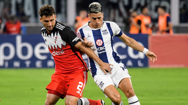 River y Talleres juegan un partidazo en Córdoba por la Copa de la Liga. (Foto: Fotobaires)