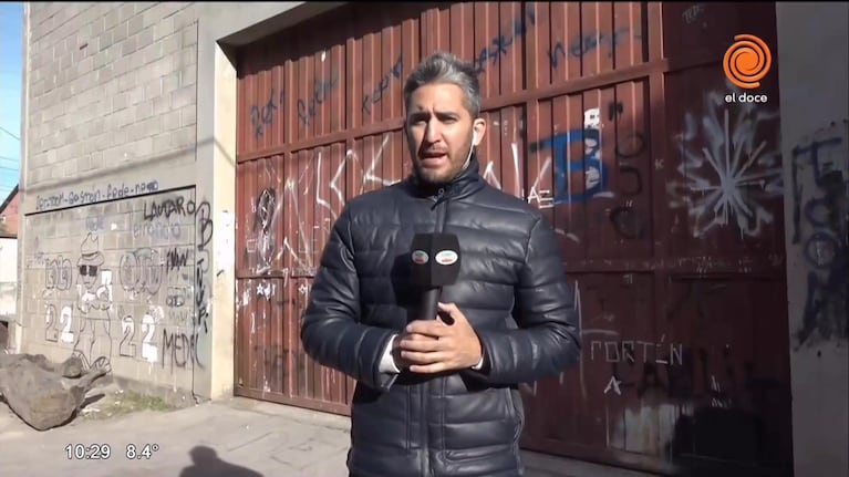 Roban 10 vehículos de un taller mecánico