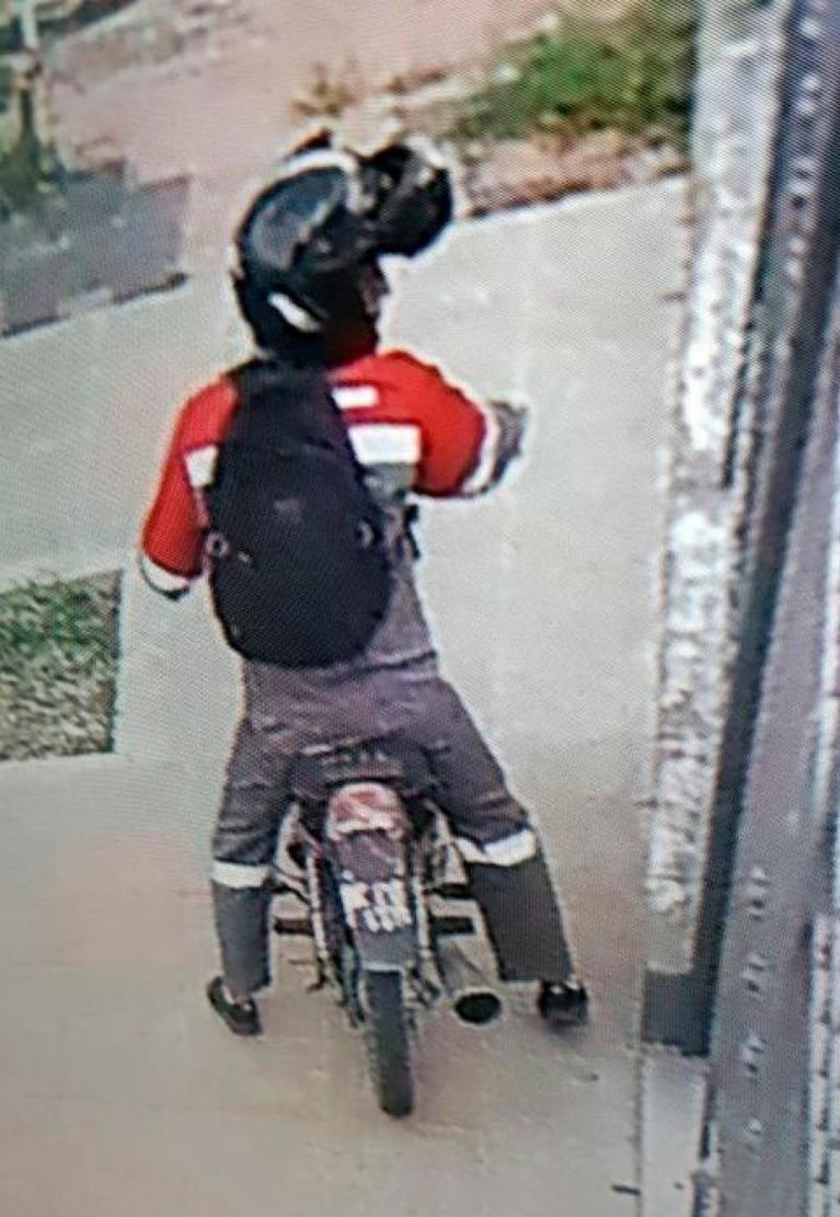 Robo en barrio Crisol Norte: los mismos motochoros atacaron a otro vecino un mes después