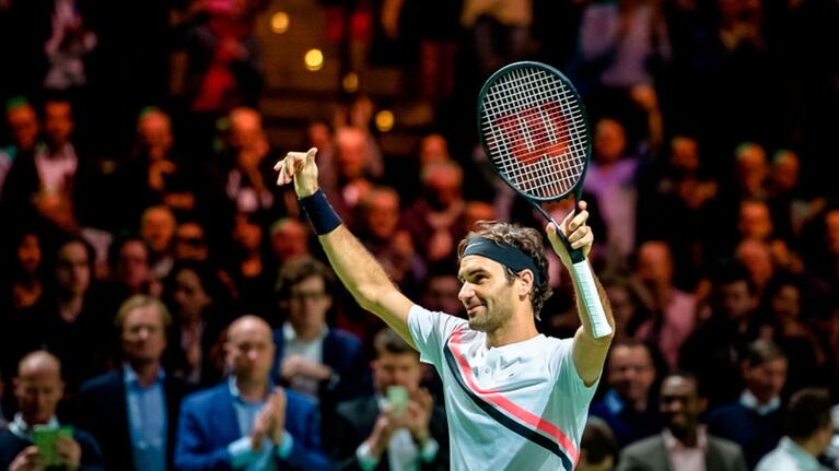 Roger avanzó a semis en Rotterdarm y volverá a la cima del ranking.