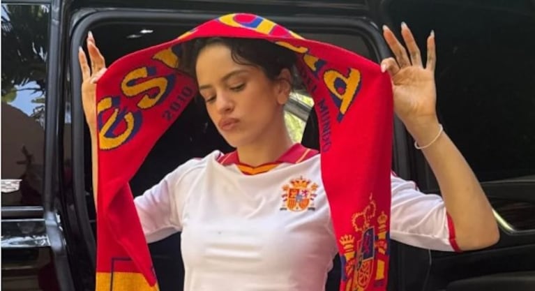Rosalía envuelta en una polémica "anti-argentina".