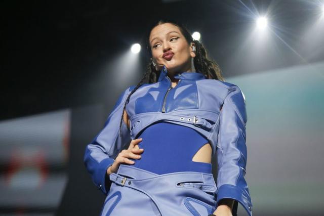 Rosalía se presentó en el Lollapalooza Argentina.