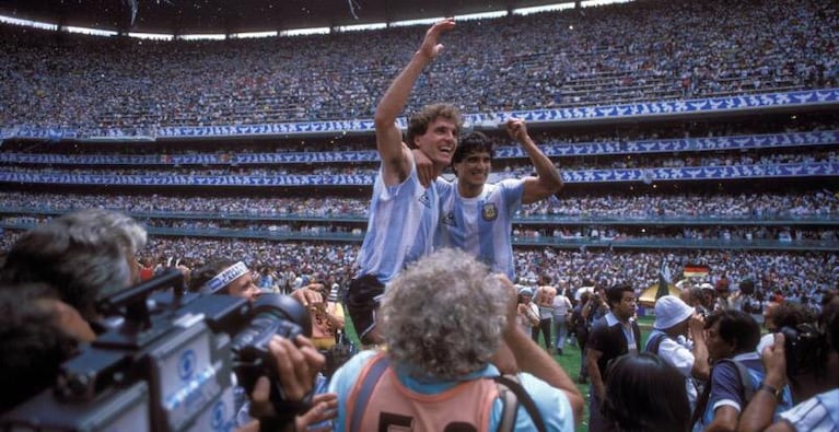 Ruggeri y Maradona alcanzaron la gloria eterna en México '86. 