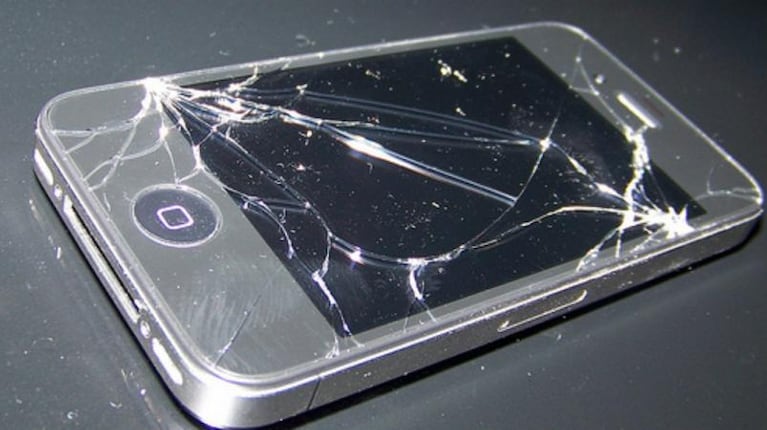 Samsung S7 vs. IPhone 6S: ¿cuál resiste mejor a los golpes y al agua?