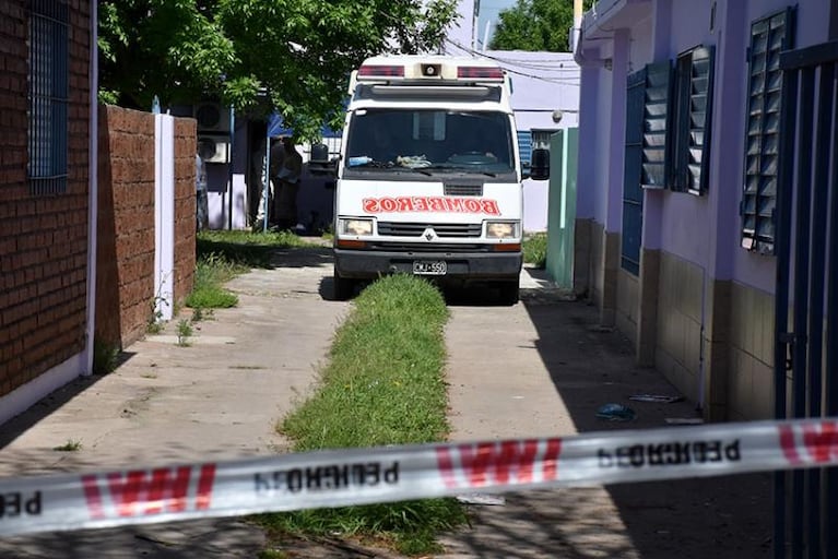Santa Rosa: por la música alta, un guardiacárcel mató a dos policías y luego se suicidó