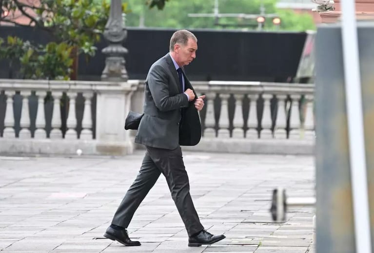 Santilli inicia la ronda de diálogo a solas con gobernadores.