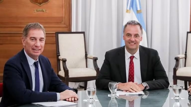Santilli pidió una transición “ordenada” y habló de Adorni: “Estaba destruido anímicamente”