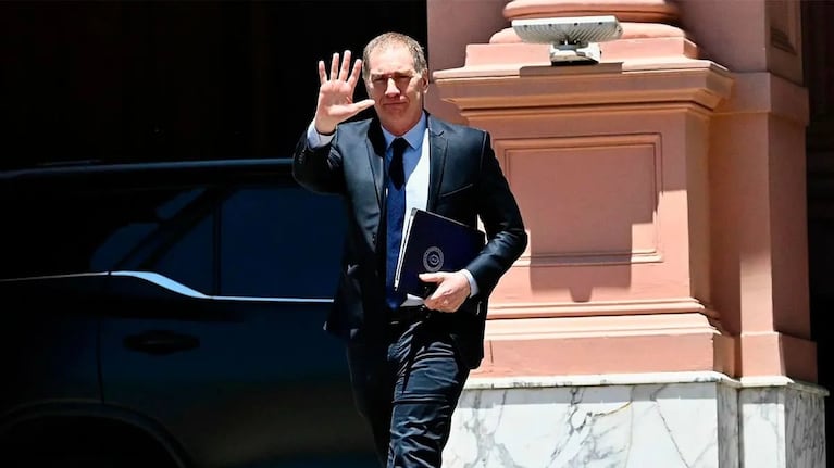 Santilli suma poder tras asumir como jefe de Gabinete.