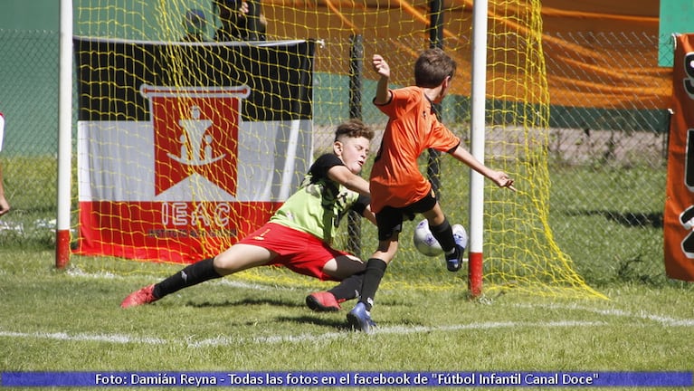 Santo Tomás venció 3-0 a Instituto Alta Córdoba.