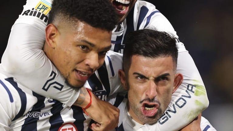 Santos bancó a Valoyes luego de algunos rumores.