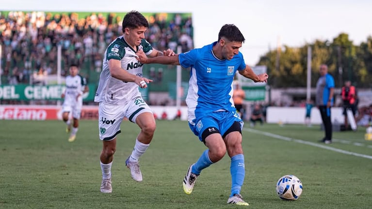 Sarmiento-Estudiantes de Río Cuarto en Junín.