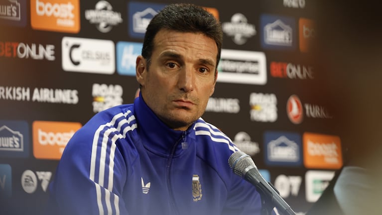 Scaloni habló en conferencia de prensa.