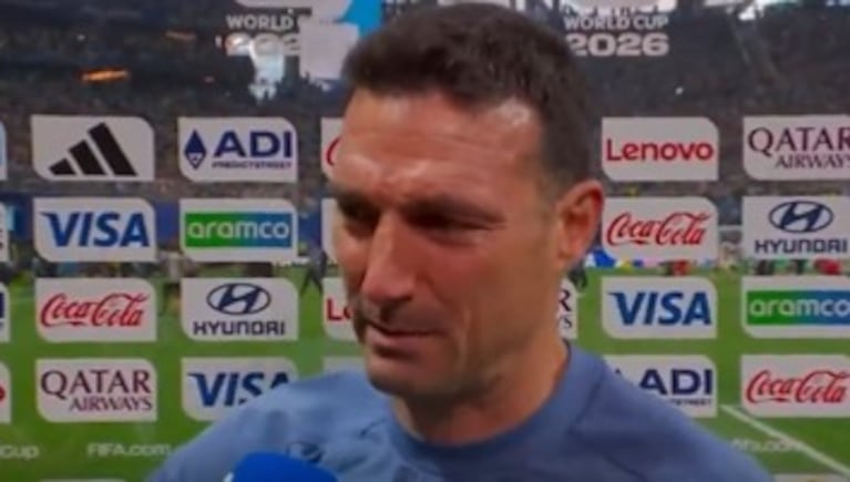 Scaloni, roto después de la victoria albiceleste.
