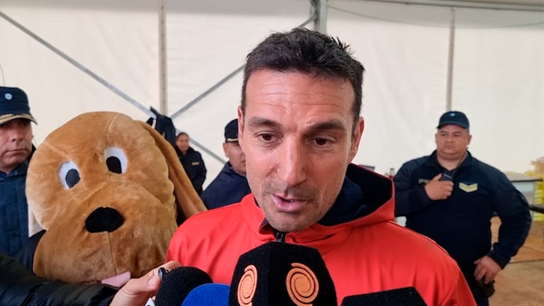 Scaloni tras completar el Desafío del Río Pinto en Córdoba.