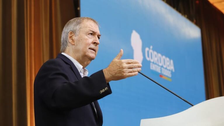 Schiaretti enfatizó en la necesidad del regreso a las aulas.