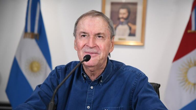 Schiaretti podría pasar este miércoles a una habitación común.