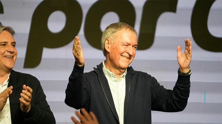Schiaretti se refirió en Buenos Aires a los "pituquitos de Recoleta". Foto: Lucio Casalla / El Doce.