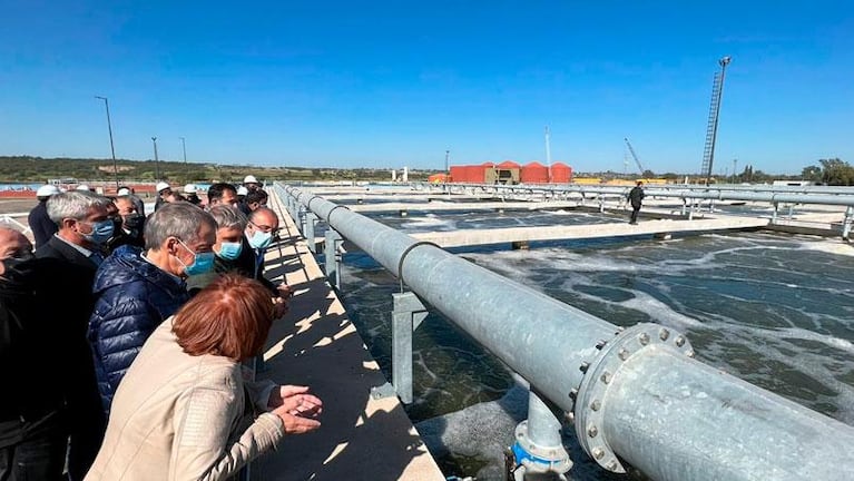 Schiaretti supervisó la nueva planta de Bajo Grande y reclamó más obras a la Nación 