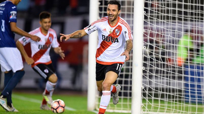 Scocco fue la figura del segundo triunfo más abultado de la historia de River en la Copa.