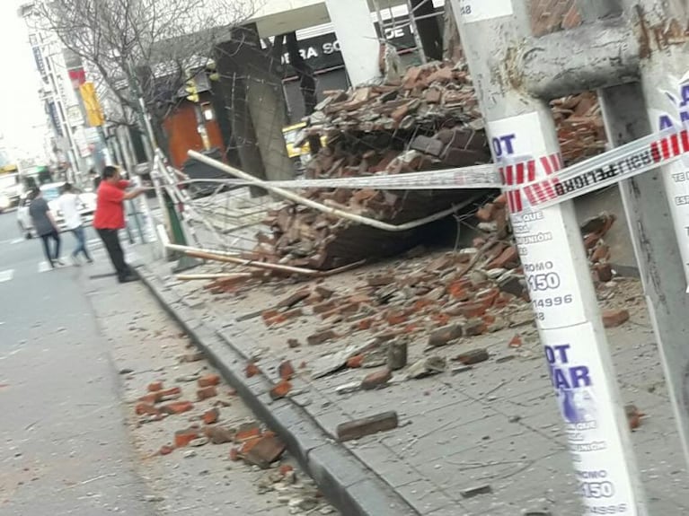 Se derrumbó un techo del edificio de Radio Nacional