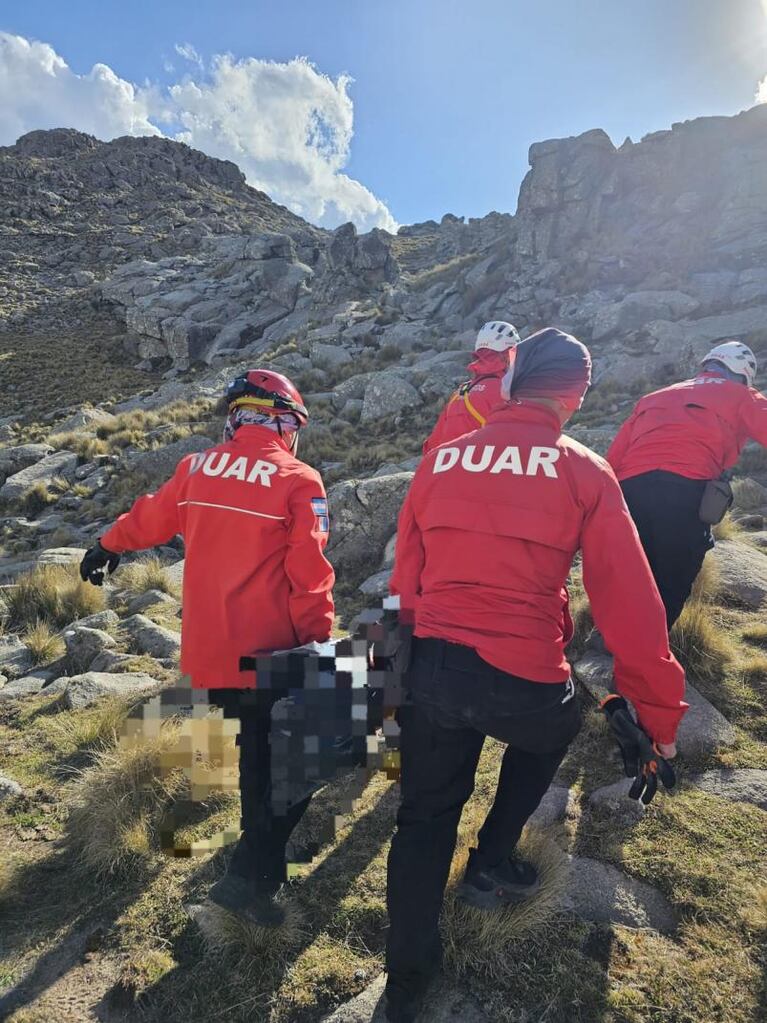 Se descompensó y murió en el Cerro Champaquí