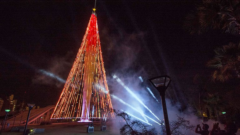 Se enciende el árbol de Navidad de Córdoba