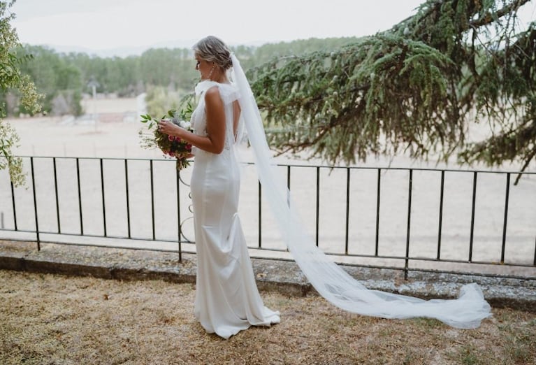 Se enteró que su novio le era infiel a horas de casarse y tomó una drástica decisión en medio de la boda